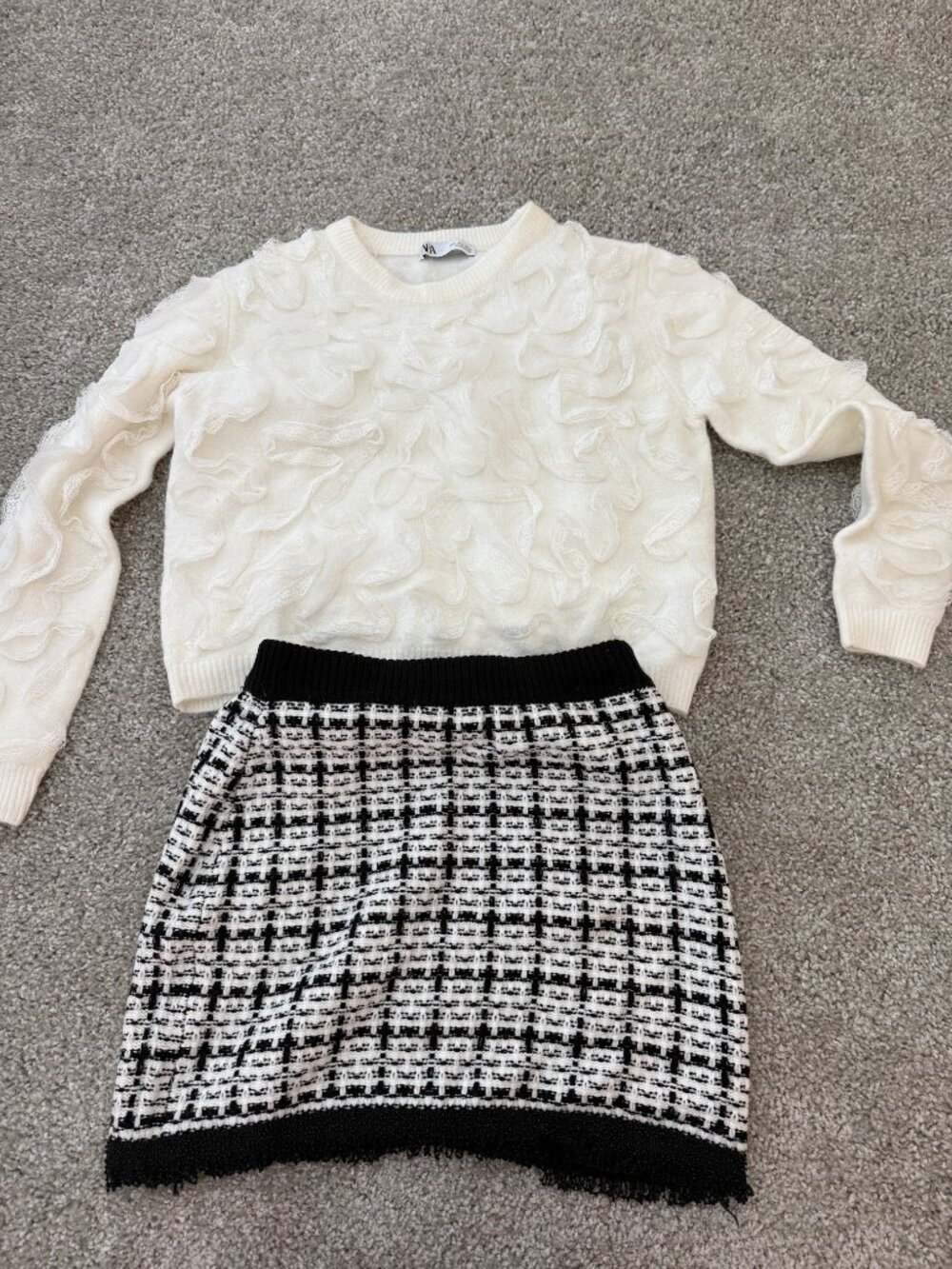 ZARA Ivory Lace Ruffle Sweater + Black White Tweed Mini Skirt Bundle